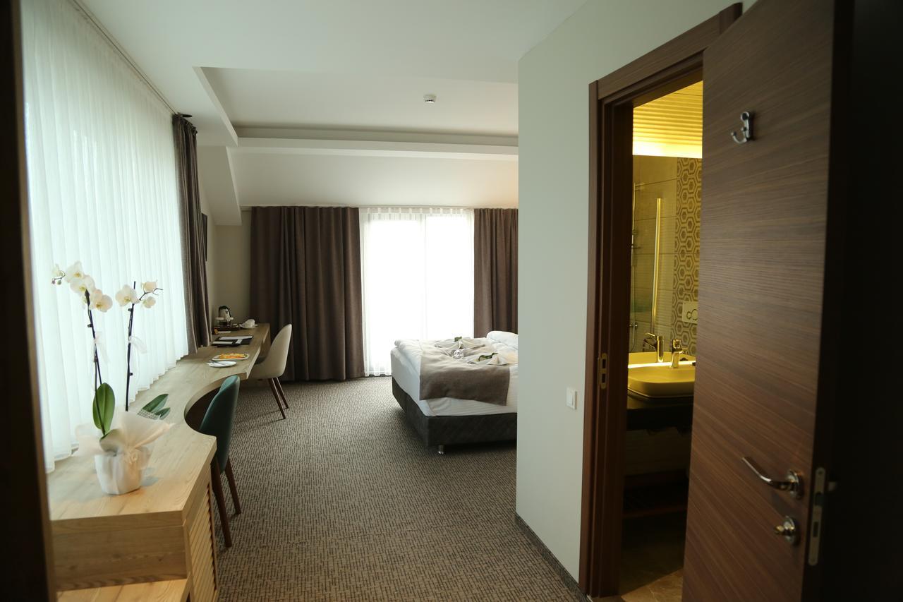 Hotel City Inegoel Esterno foto